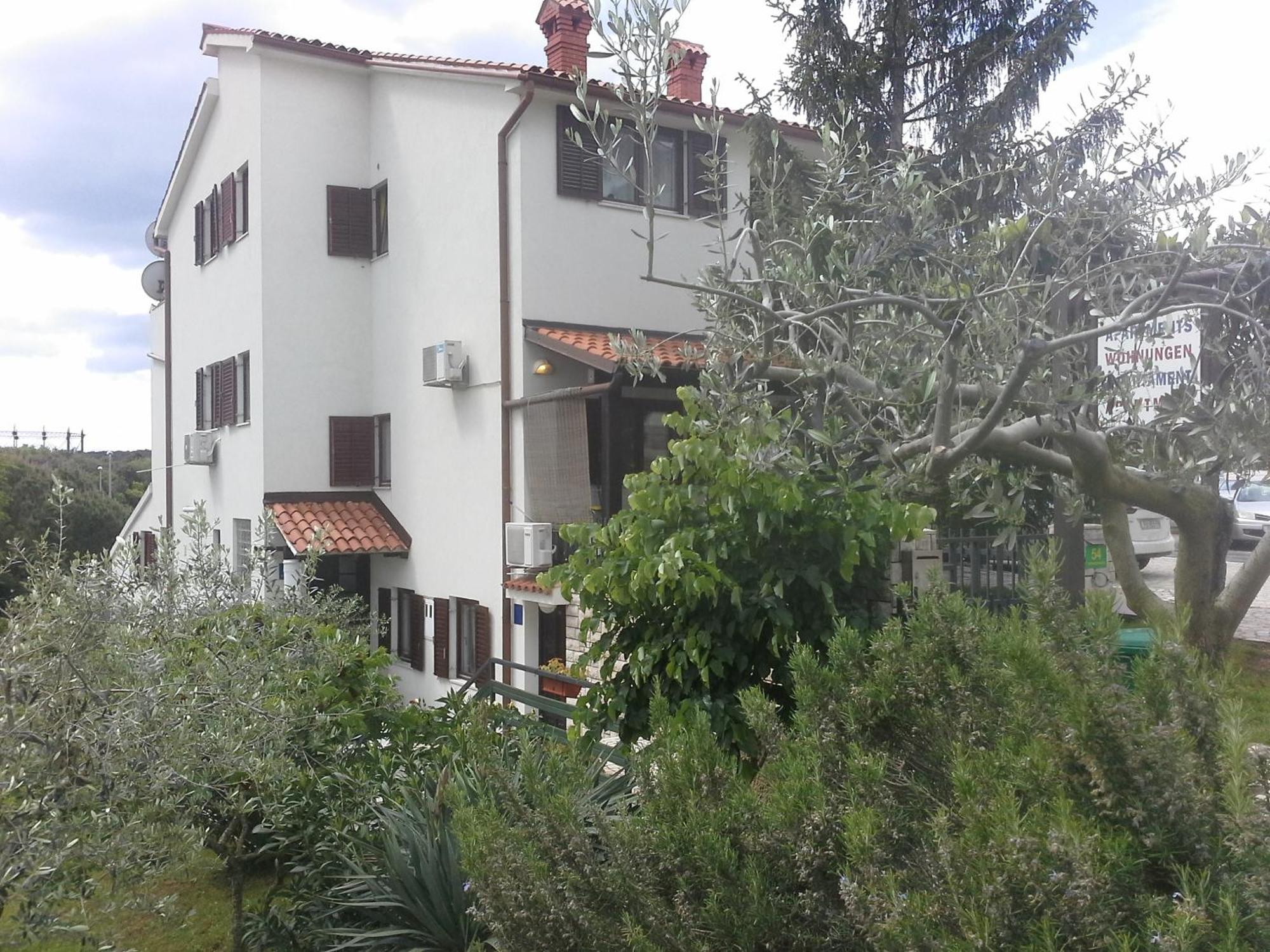 Apartments Liliana Pula Luaran gambar